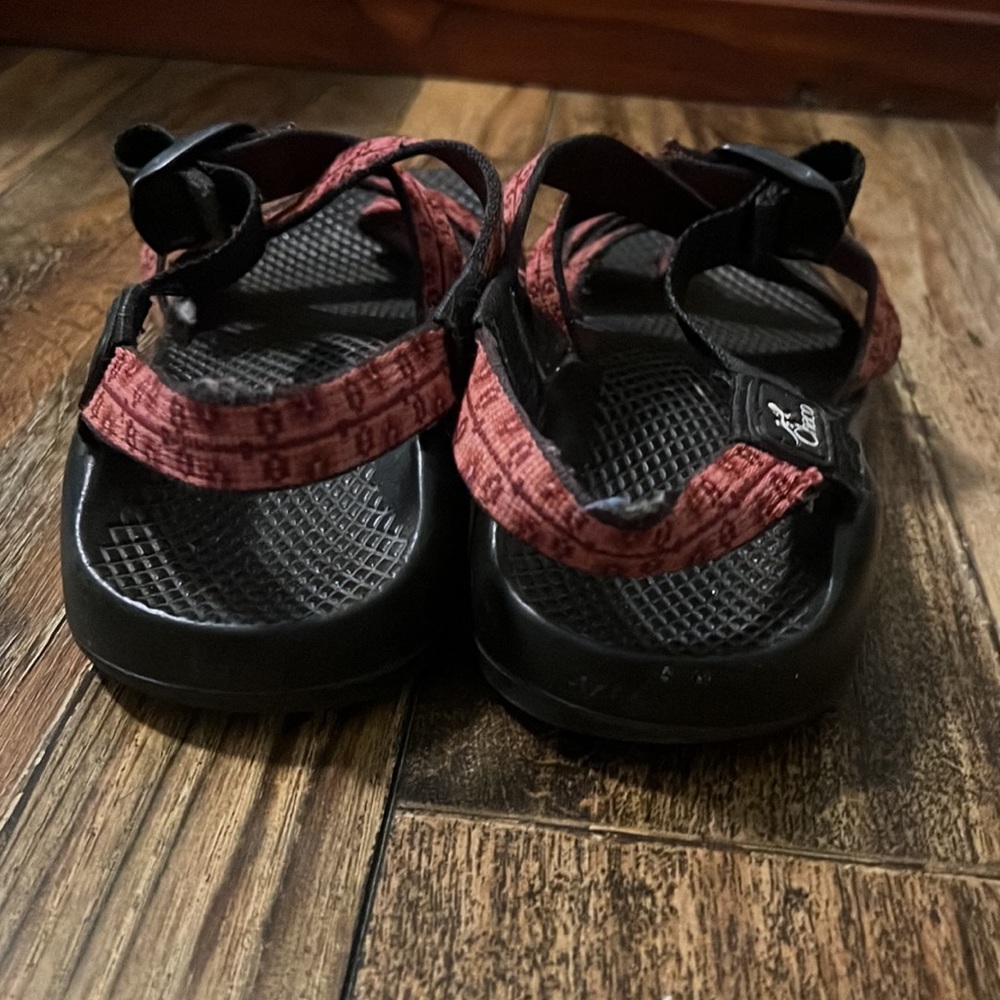Chacos - Picture 3 of 8